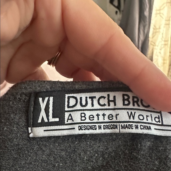 Dutch Bros VINTAGE LIMITED EDITION “BORN TO LIVE” MEDIUM+LARGE RARE DB MOT… - Picture 9 of 9